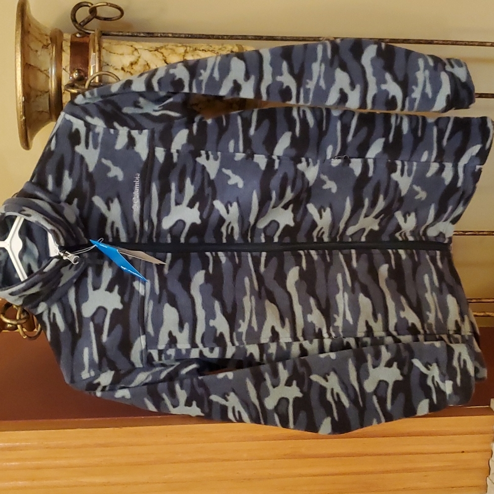 Columbia Boys Fleece - Large Camo